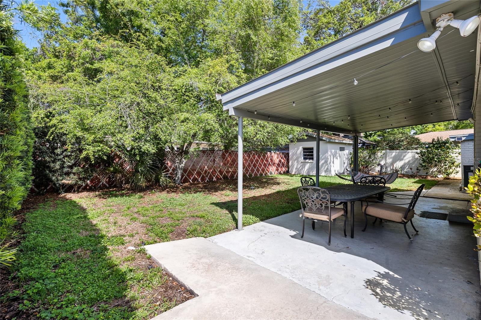 4303 S CAMERON AVE — photo 33