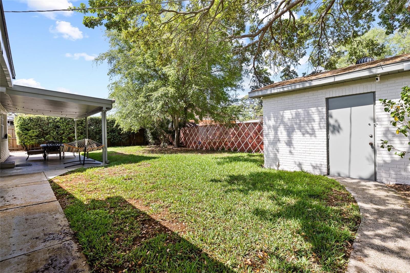 4303 S CAMERON AVE — photo 35