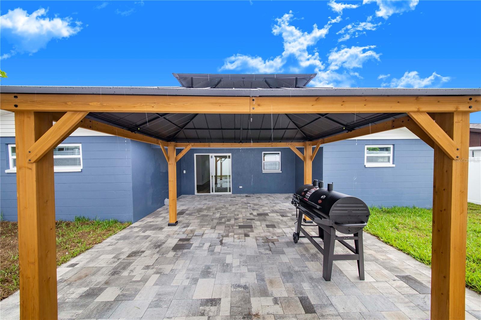 3104 ASH CT — photo 13