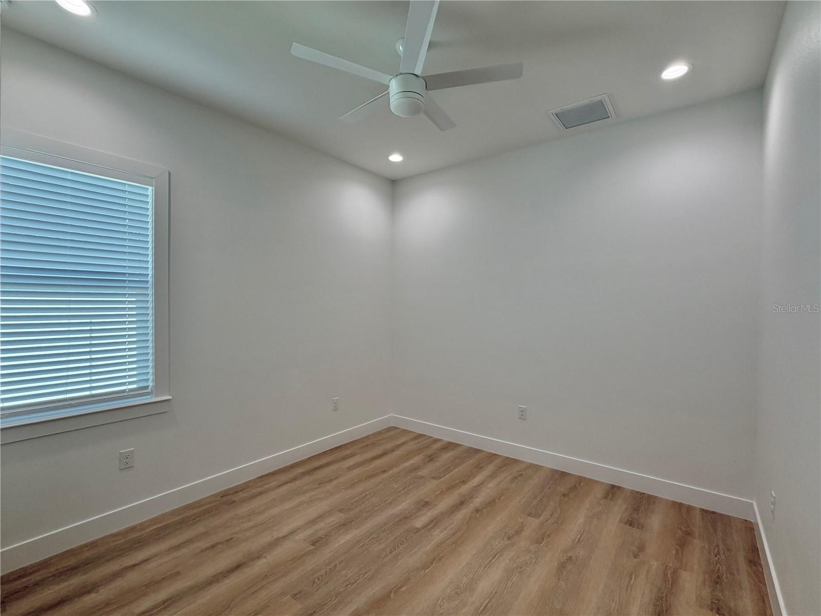 4625 RHAPSODY AVE — photo 17