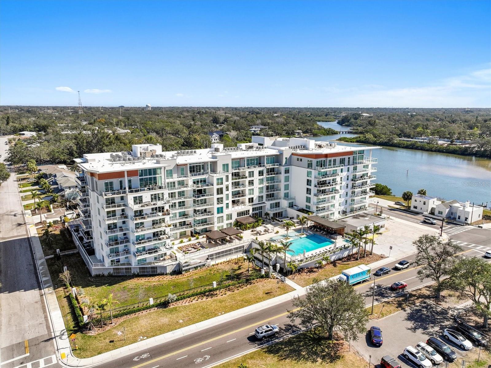 1028 SUNSET POINT RD #R9 — photo 8