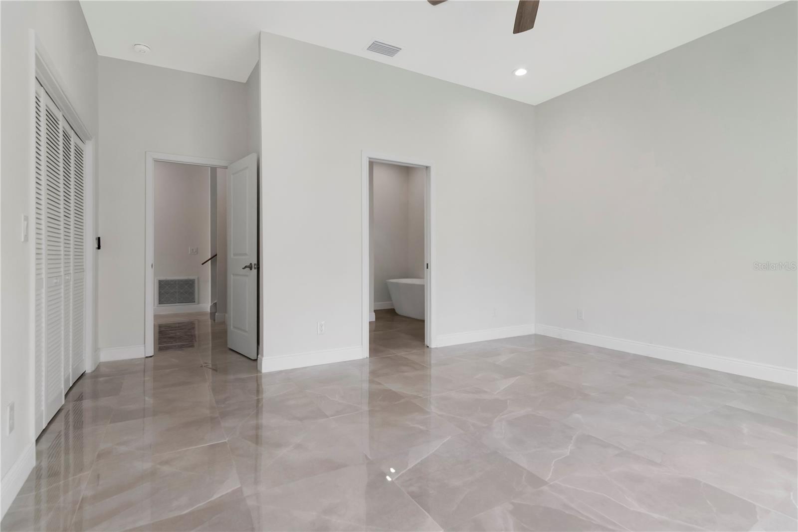 1702 E ANNONA AVE — photo 27