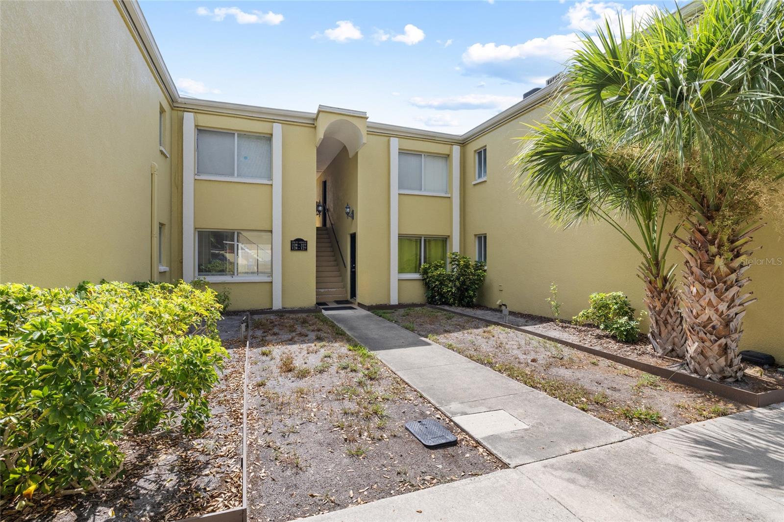 3206 W AZEELE ST #227 — photo 4