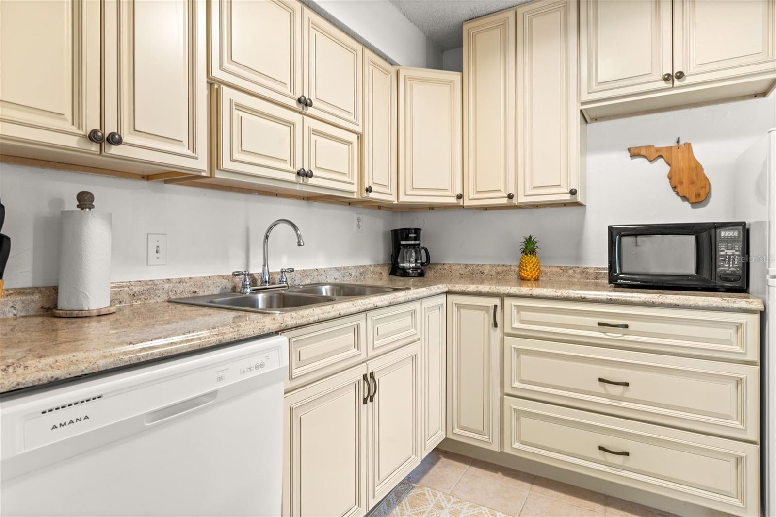 4215 E BAY DR #1806D — photo 10