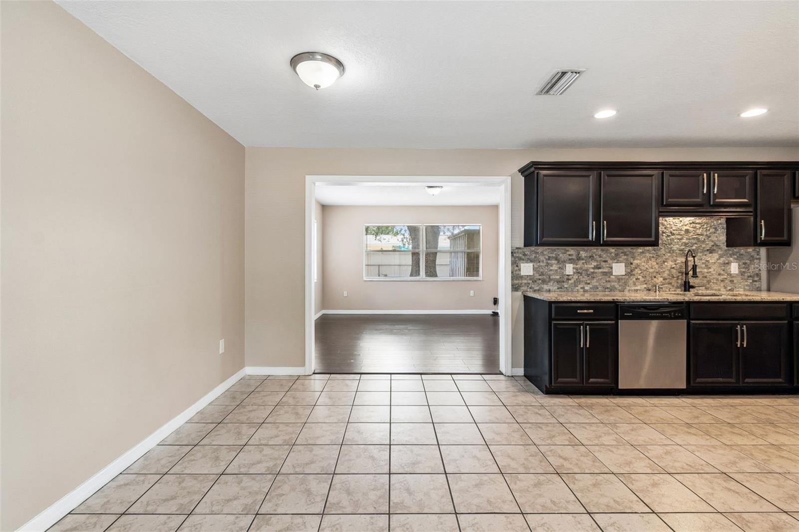 4018 PRADO DR — photo 16