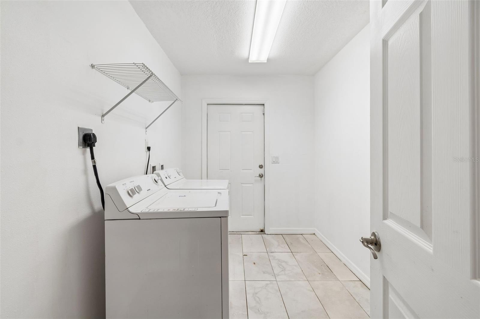 4018 PRADO DR — photo 24