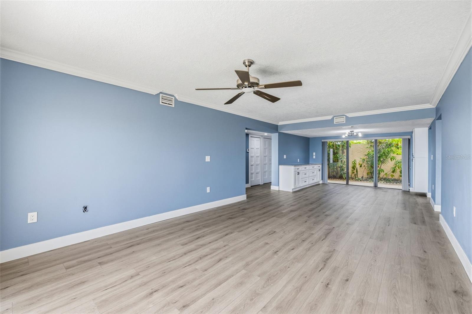 7520 SUNSHINE SKYWAY LN S #T22 — photo 24
