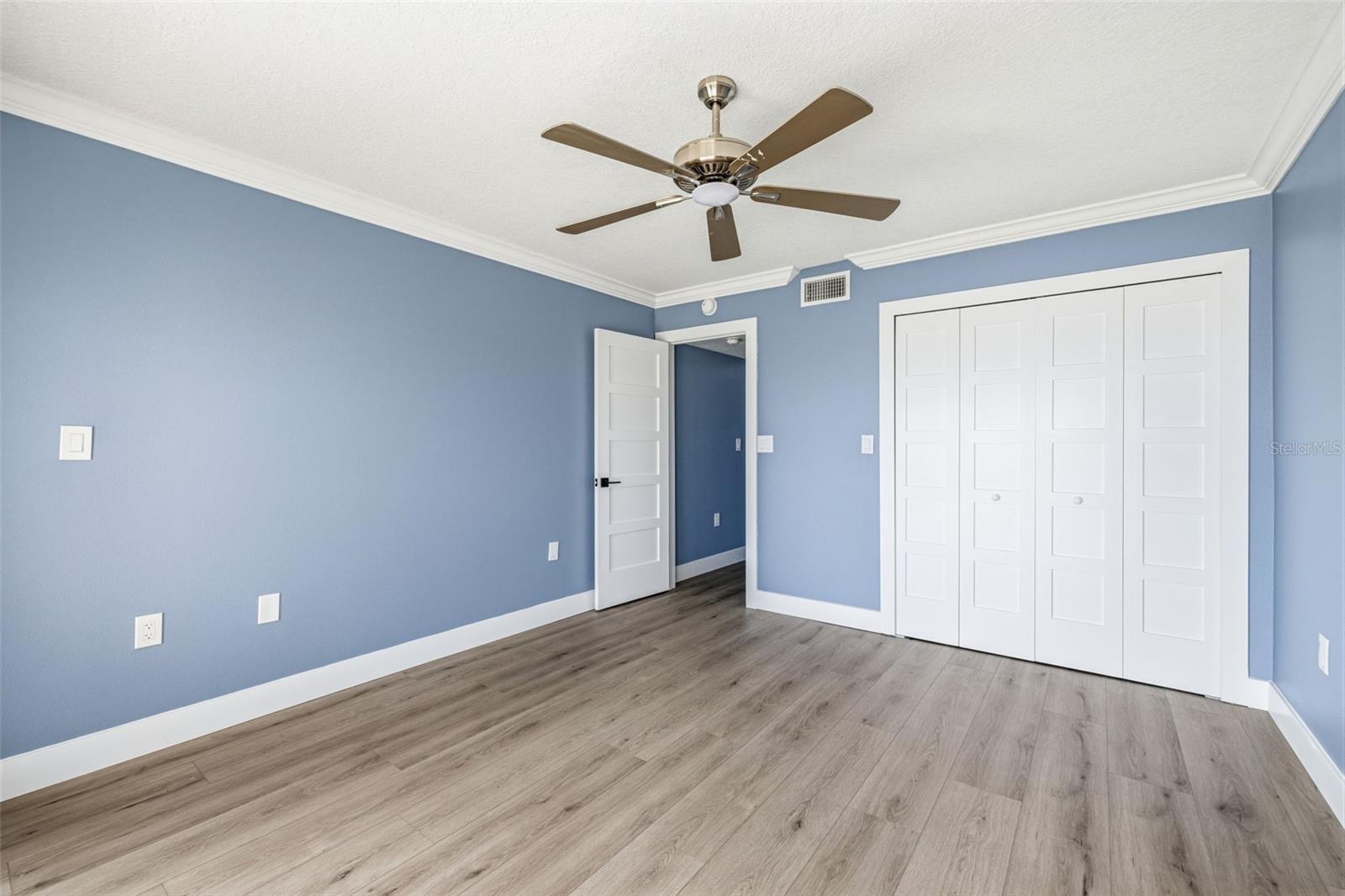 7520 SUNSHINE SKYWAY LN S #T22 — photo 30