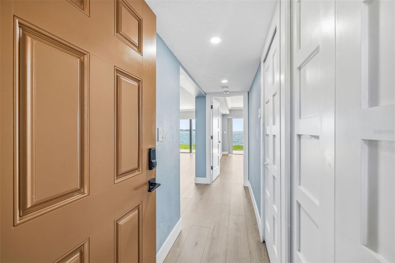 7520 SUNSHINE SKYWAY LN S #T22 — photo 9