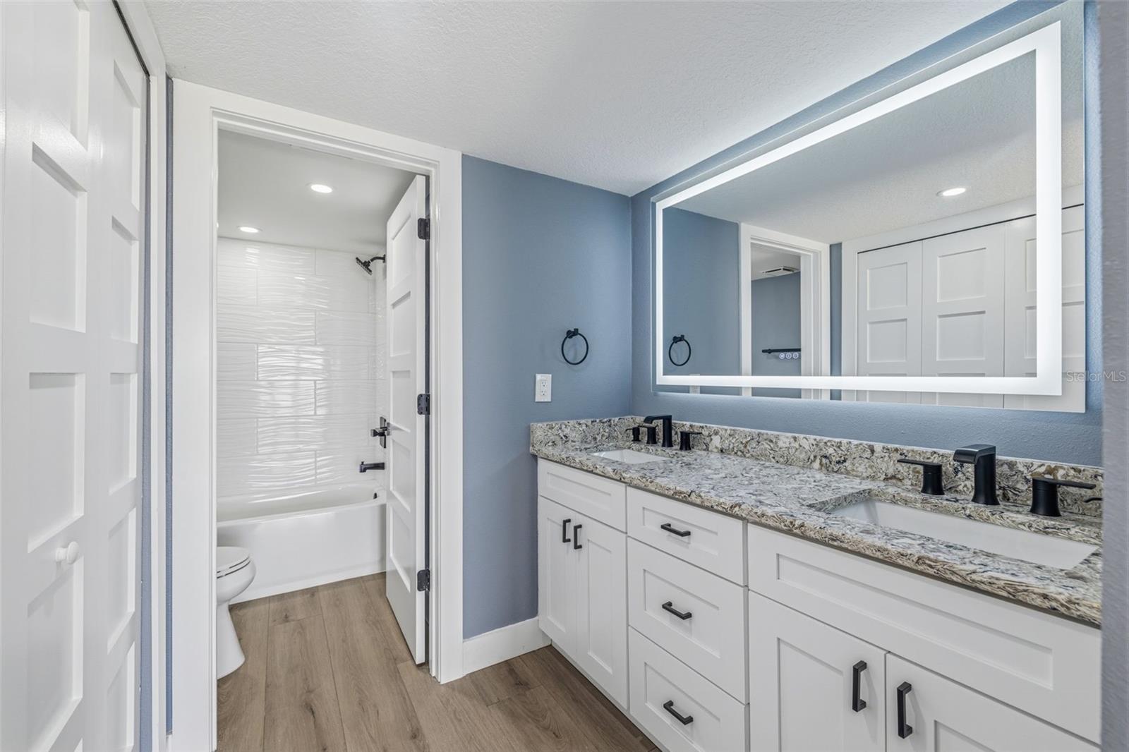 7520 SUNSHINE SKYWAY LN S #T22 — photo 28