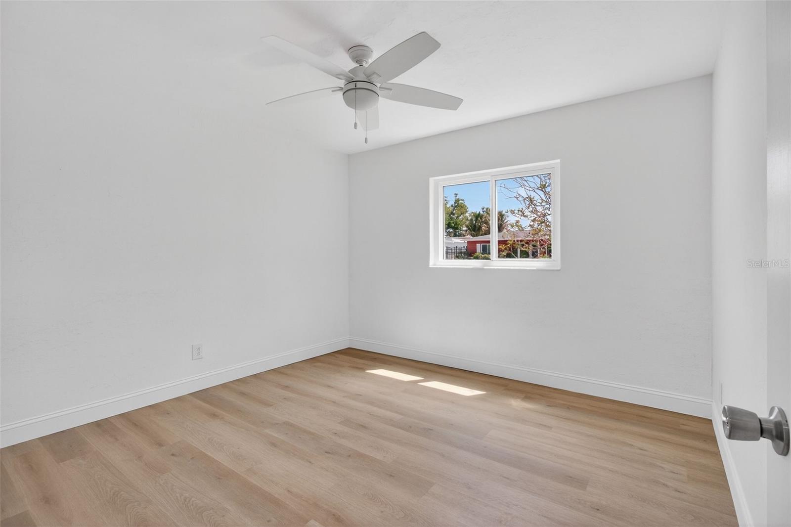 7919 CAUSEWAY BLVD S — photo 46