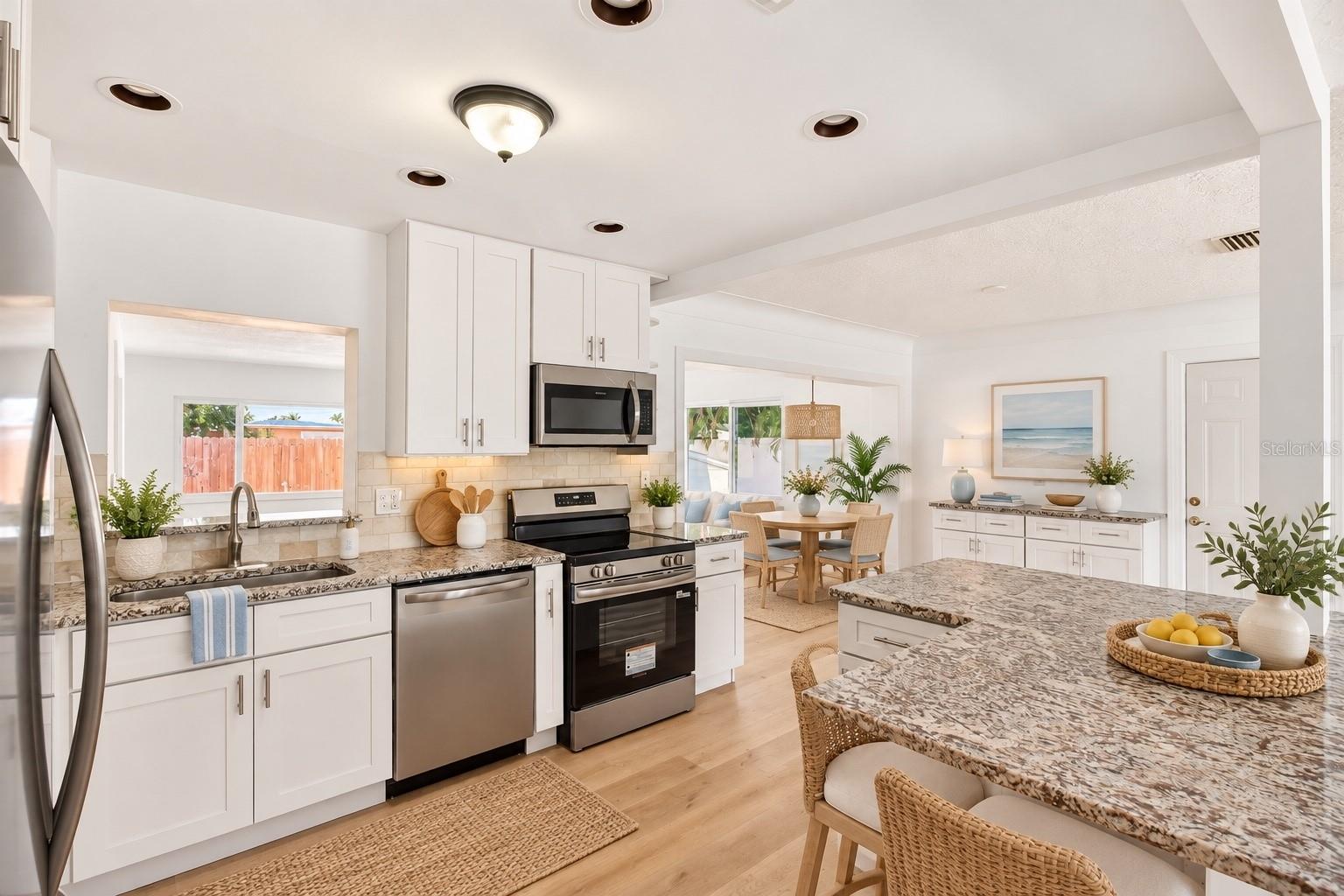 7919 CAUSEWAY BLVD S — photo 9