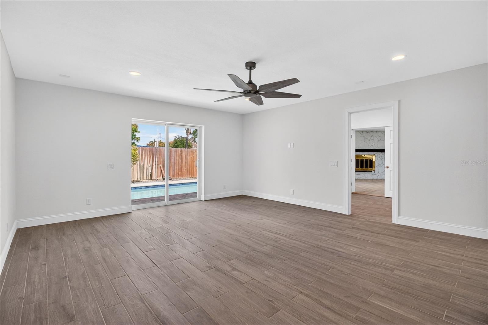 7919 CAUSEWAY BLVD S — photo 39