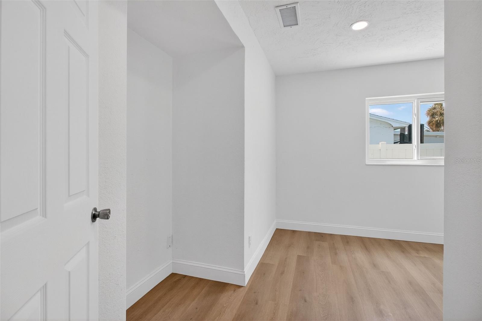 7919 CAUSEWAY BLVD S — photo 42