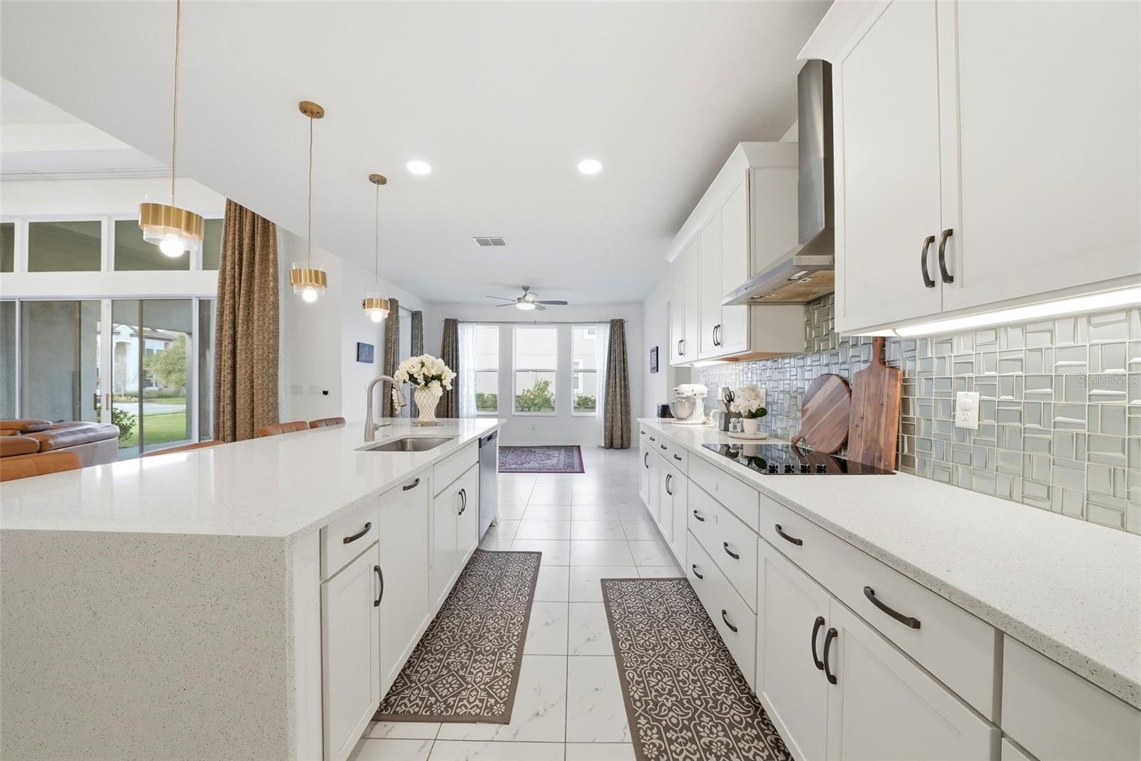 7073 GRAYBROOK DR — photo 4