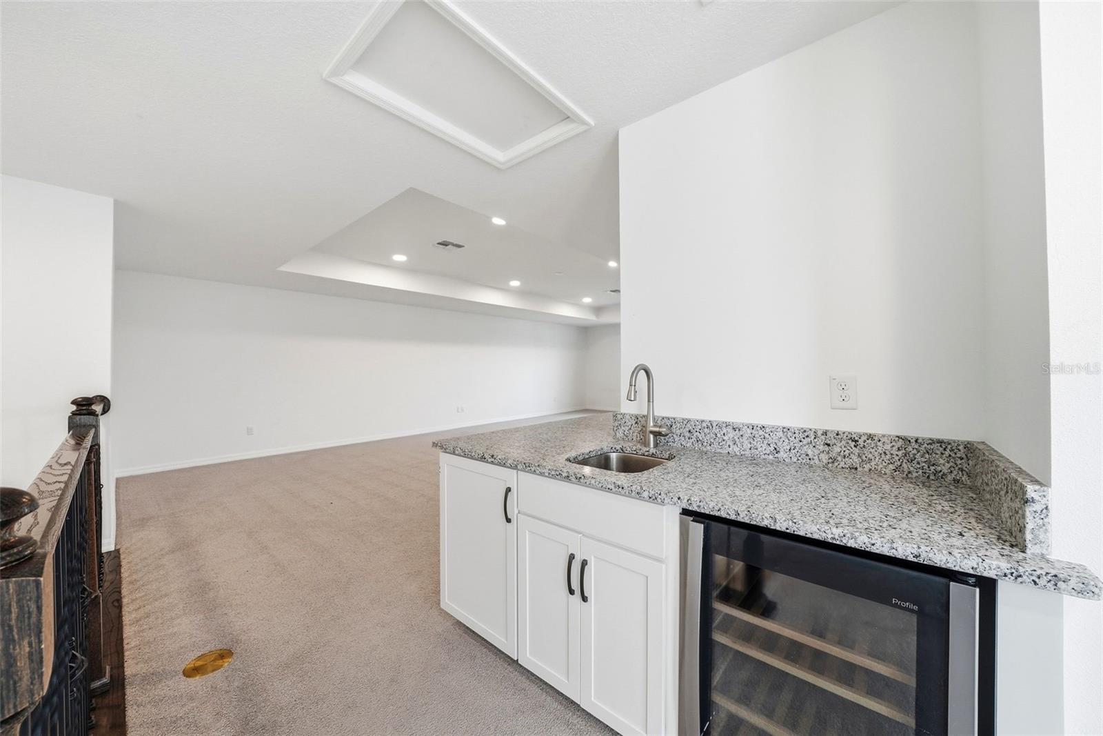 7073 GRAYBROOK DR — photo 34