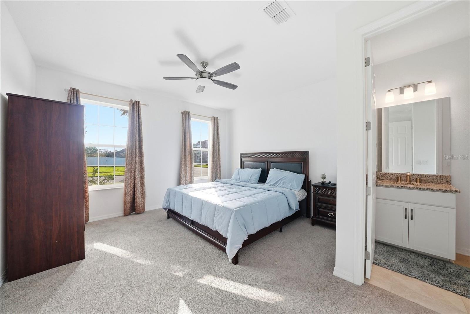 7073 GRAYBROOK DR — photo 23