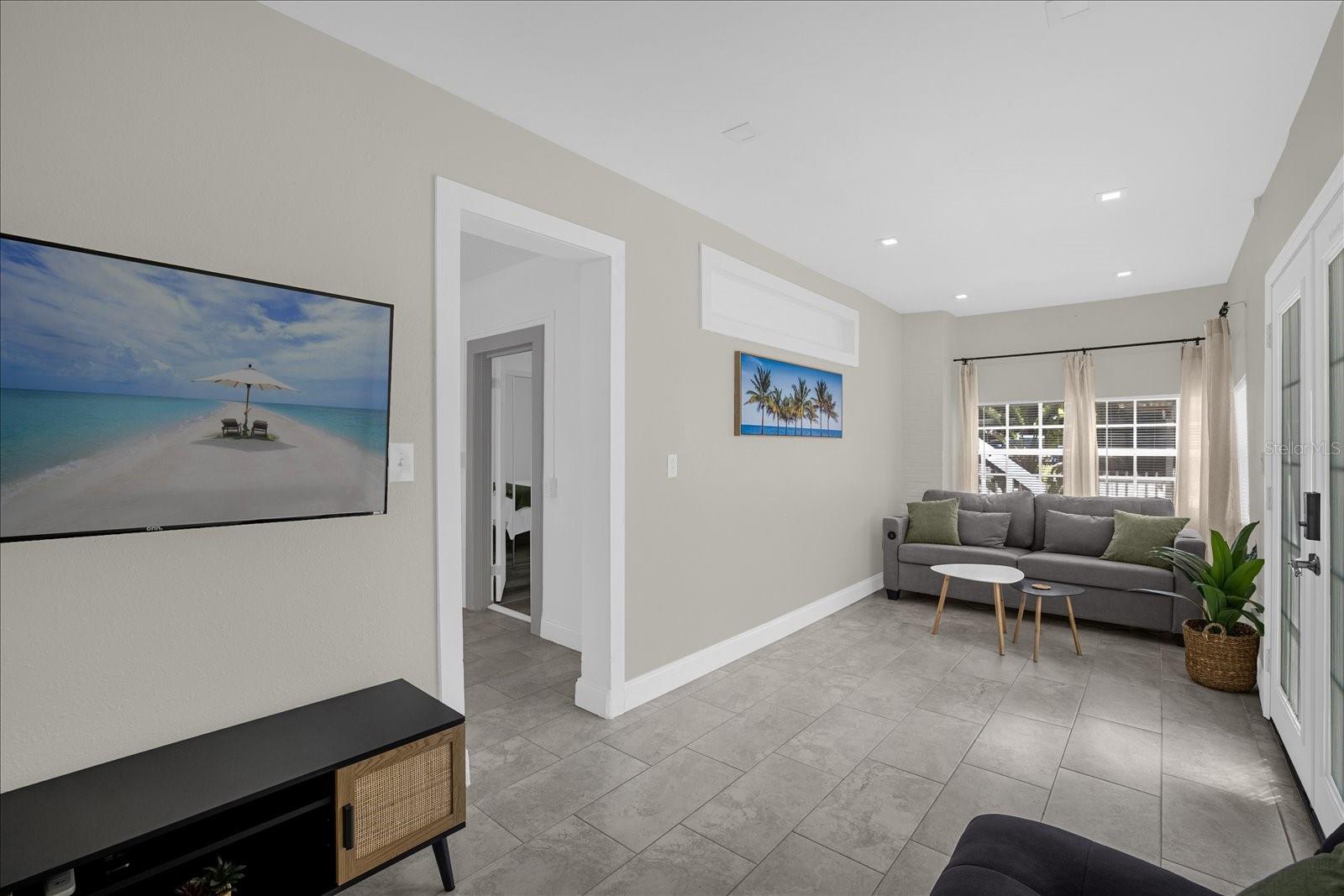 306 MARSHALL ST — photo 37