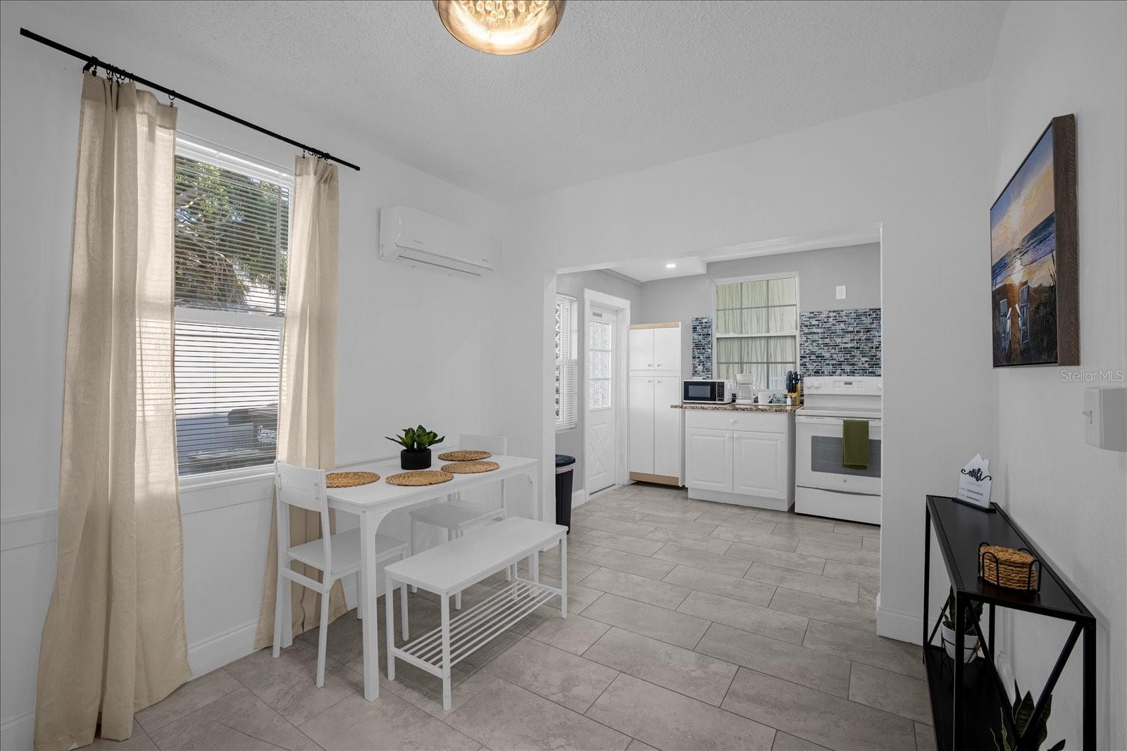 306 MARSHALL ST — photo 33