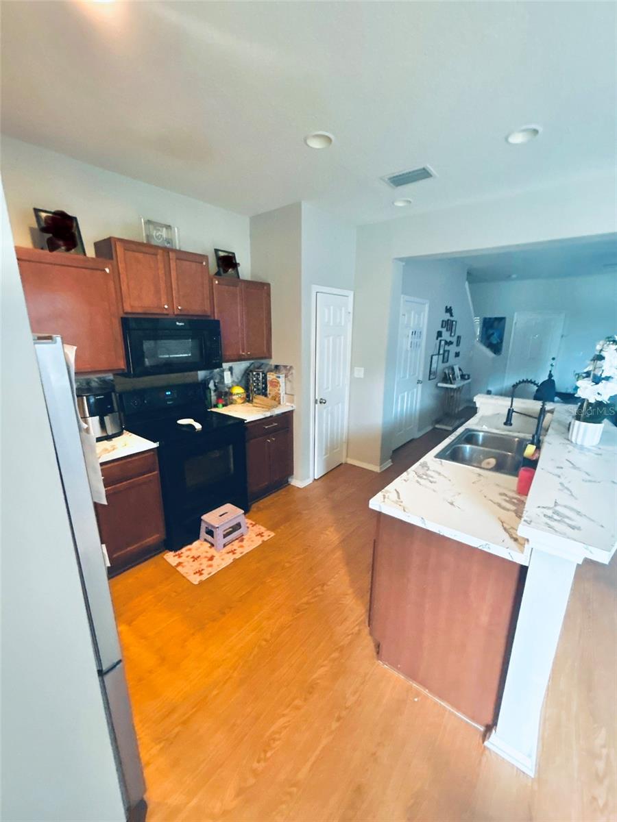 4411 BANYAN TREE PL — photo 10