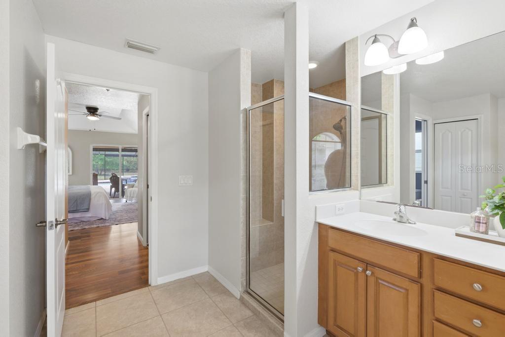 2105 BENNETT LN — photo 29
