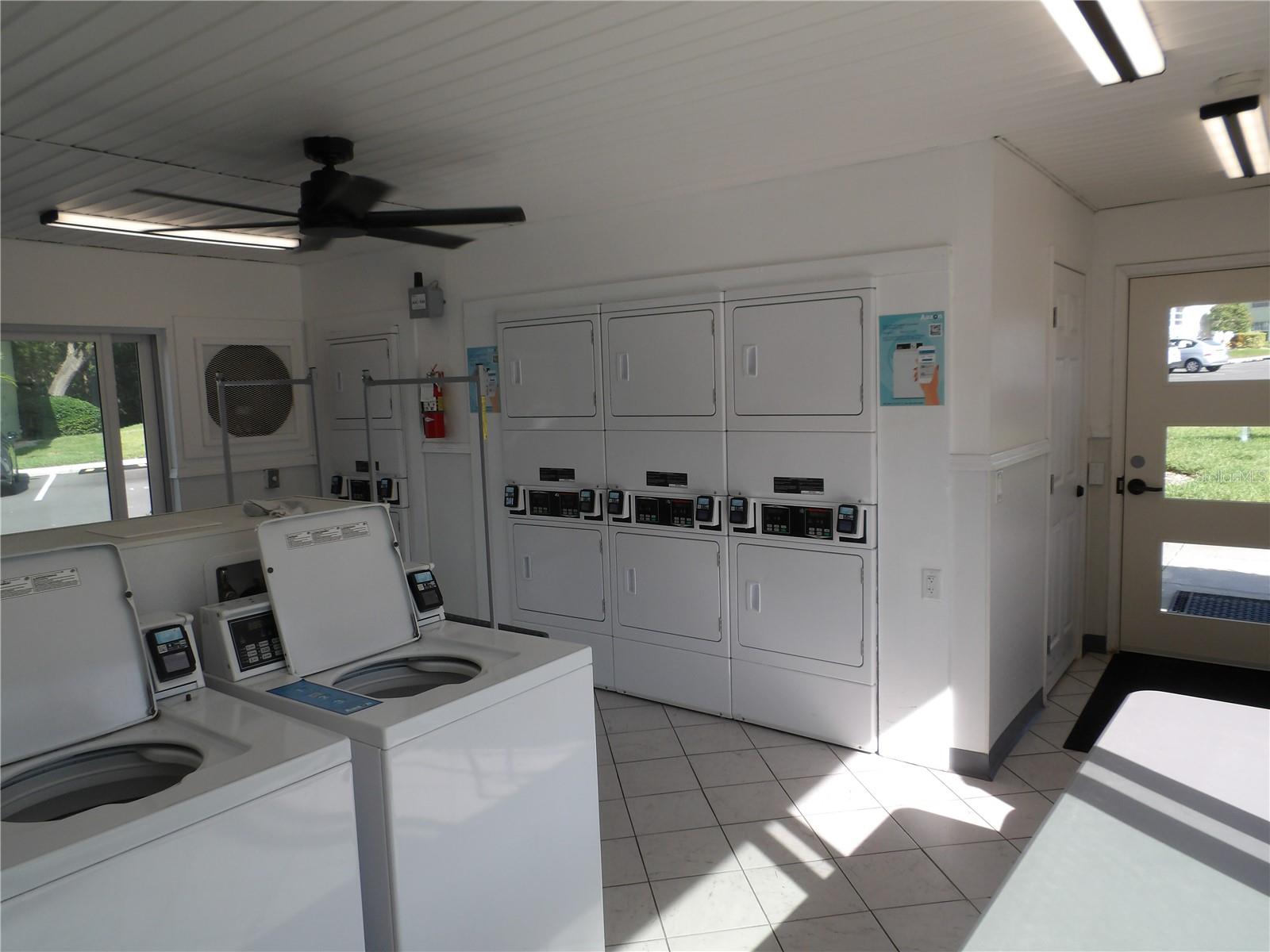 1250 S PINELLAS AVE #804 — photo 35
