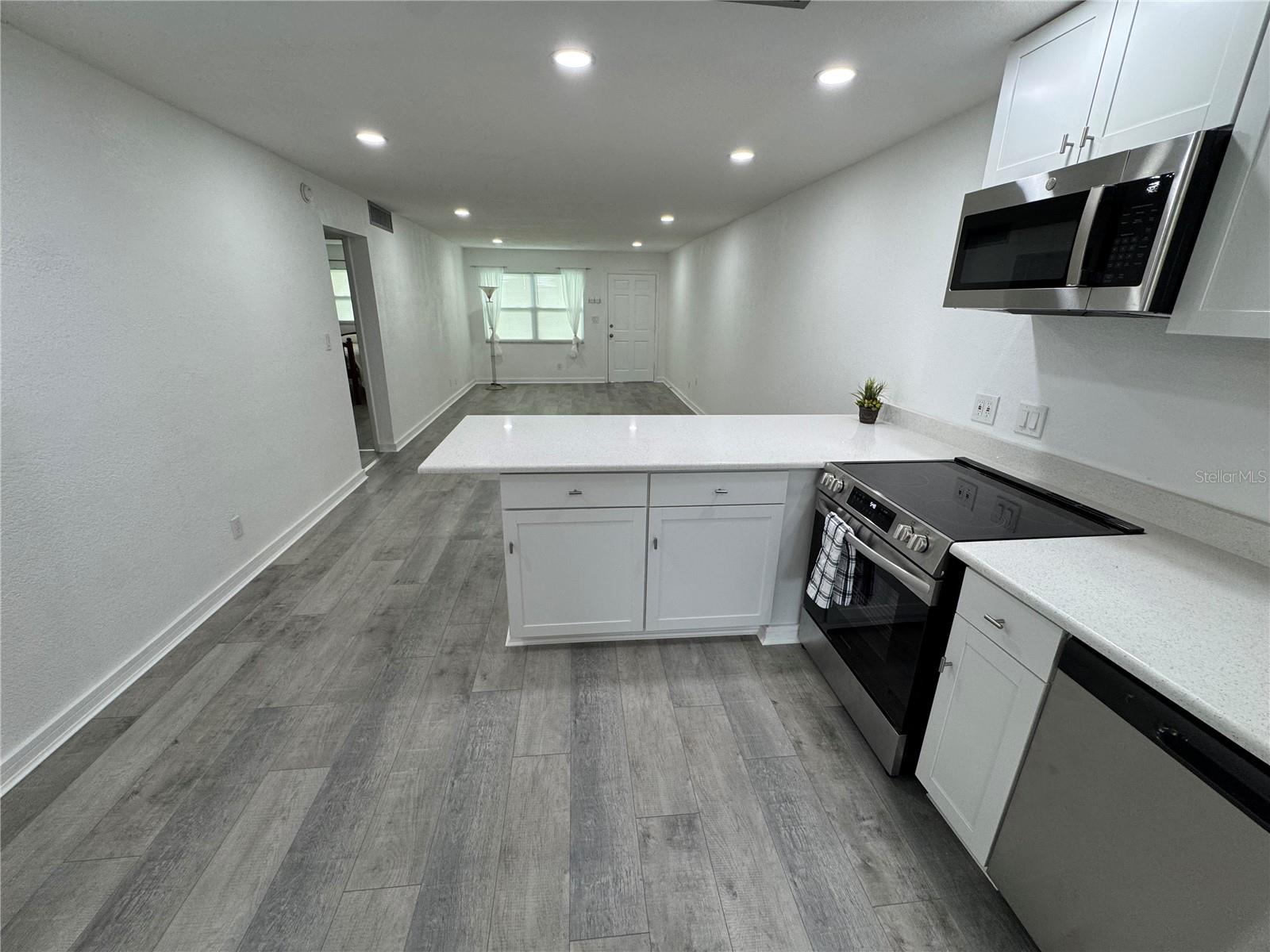 5720 13TH AVE N #106B — photo 19