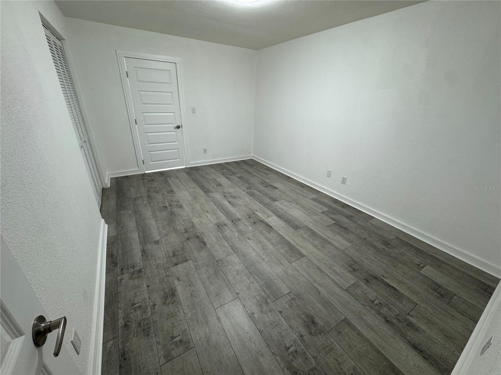 5720 13TH AVE N #106B — photo 28