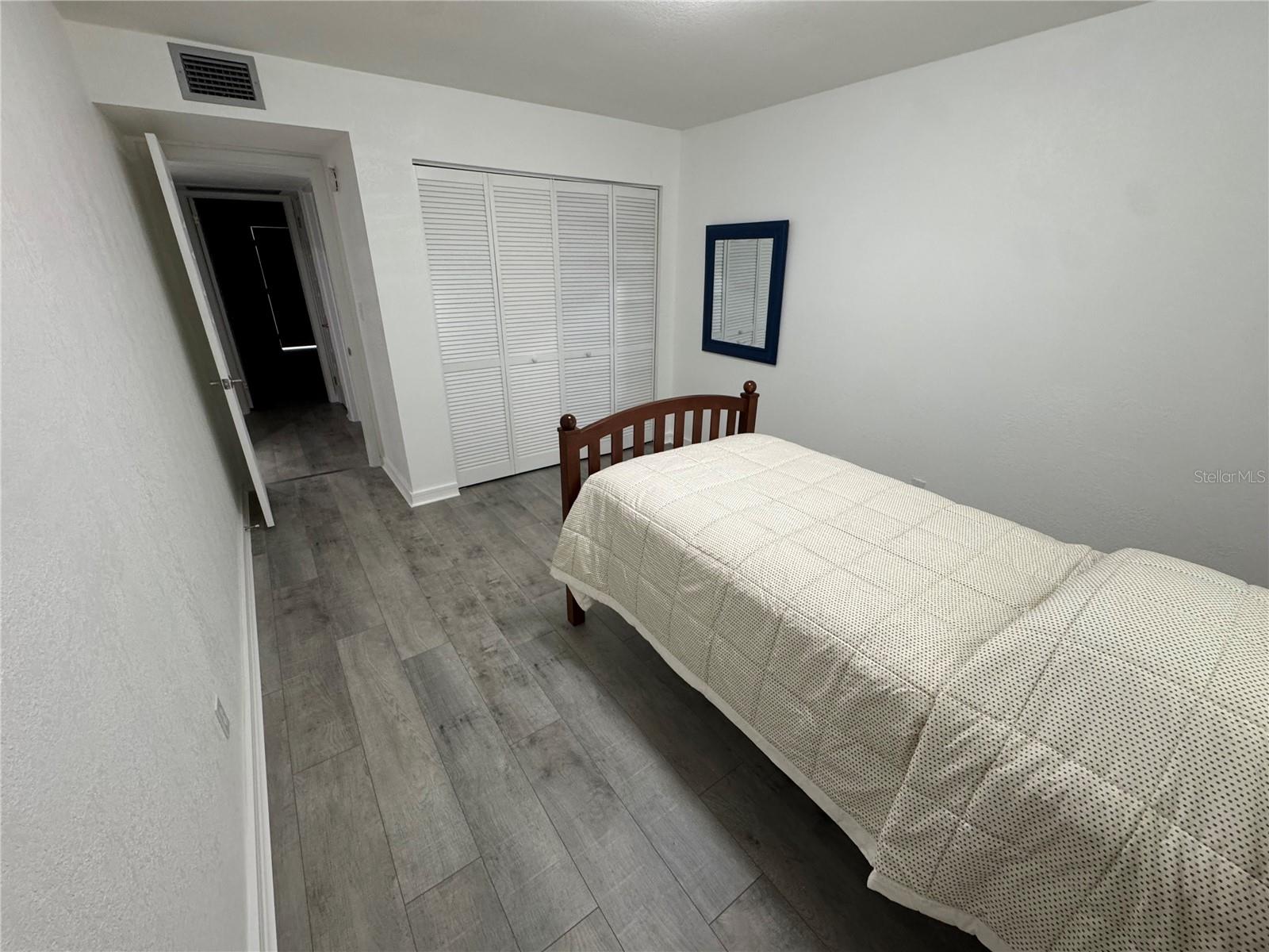 5720 13TH AVE N #106B — photo 21
