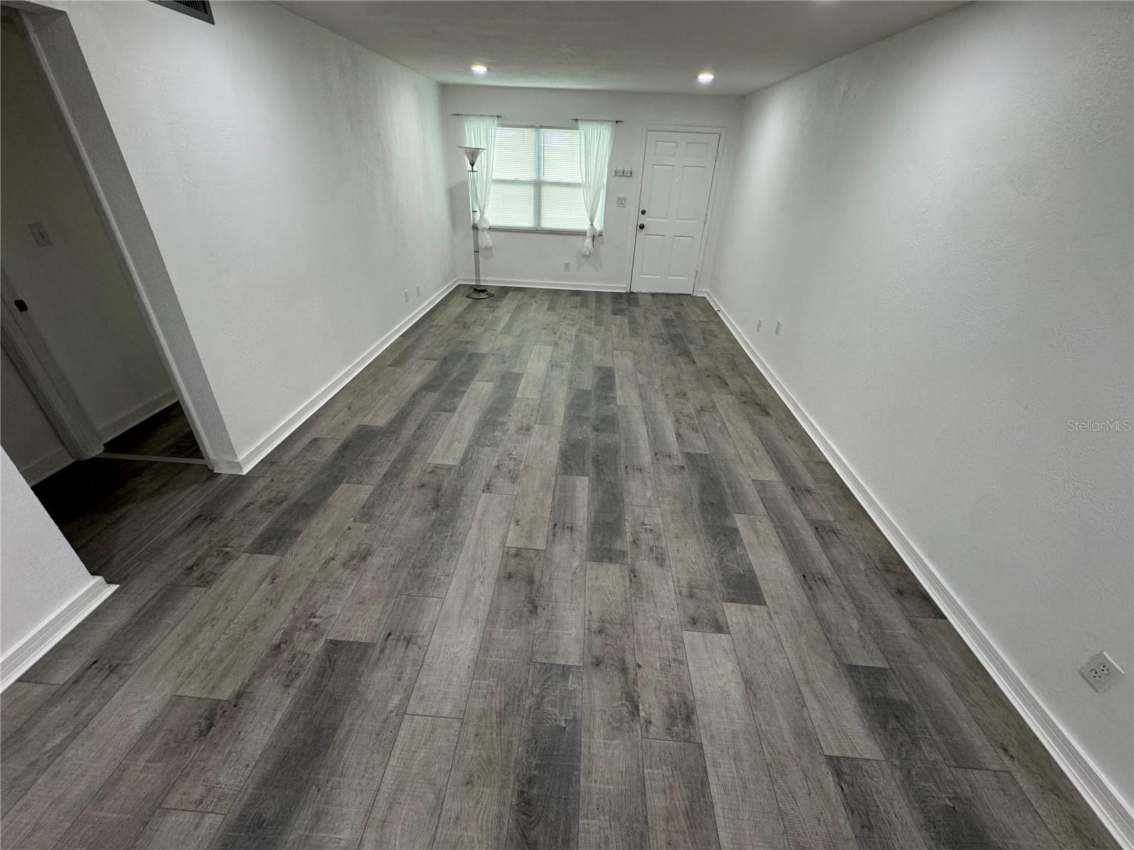 5720 13TH AVE N #106B — photo 22
