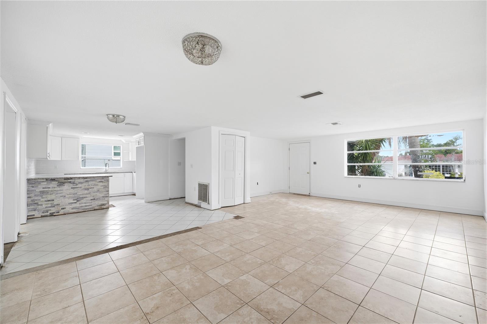 9720 RAINBOW LN — photo 11