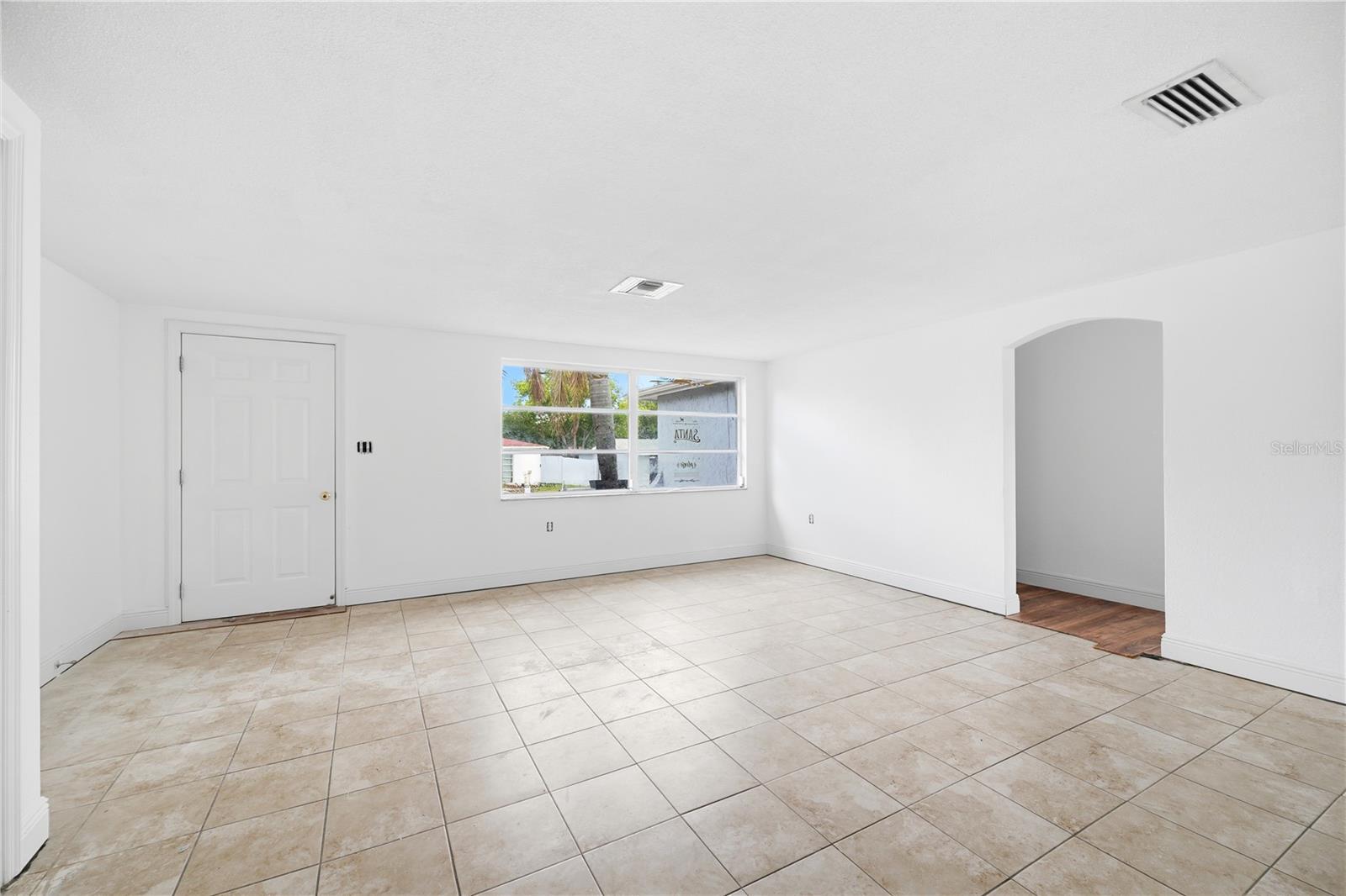 9720 RAINBOW LN — photo 10