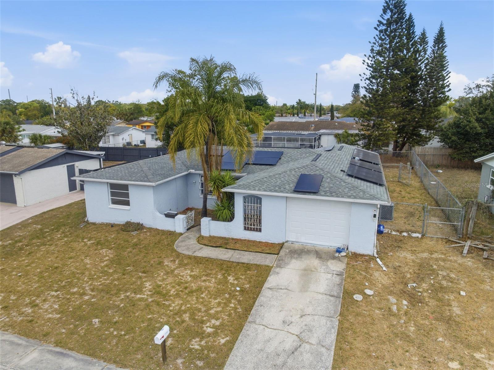 9720 RAINBOW LN — photo 38
