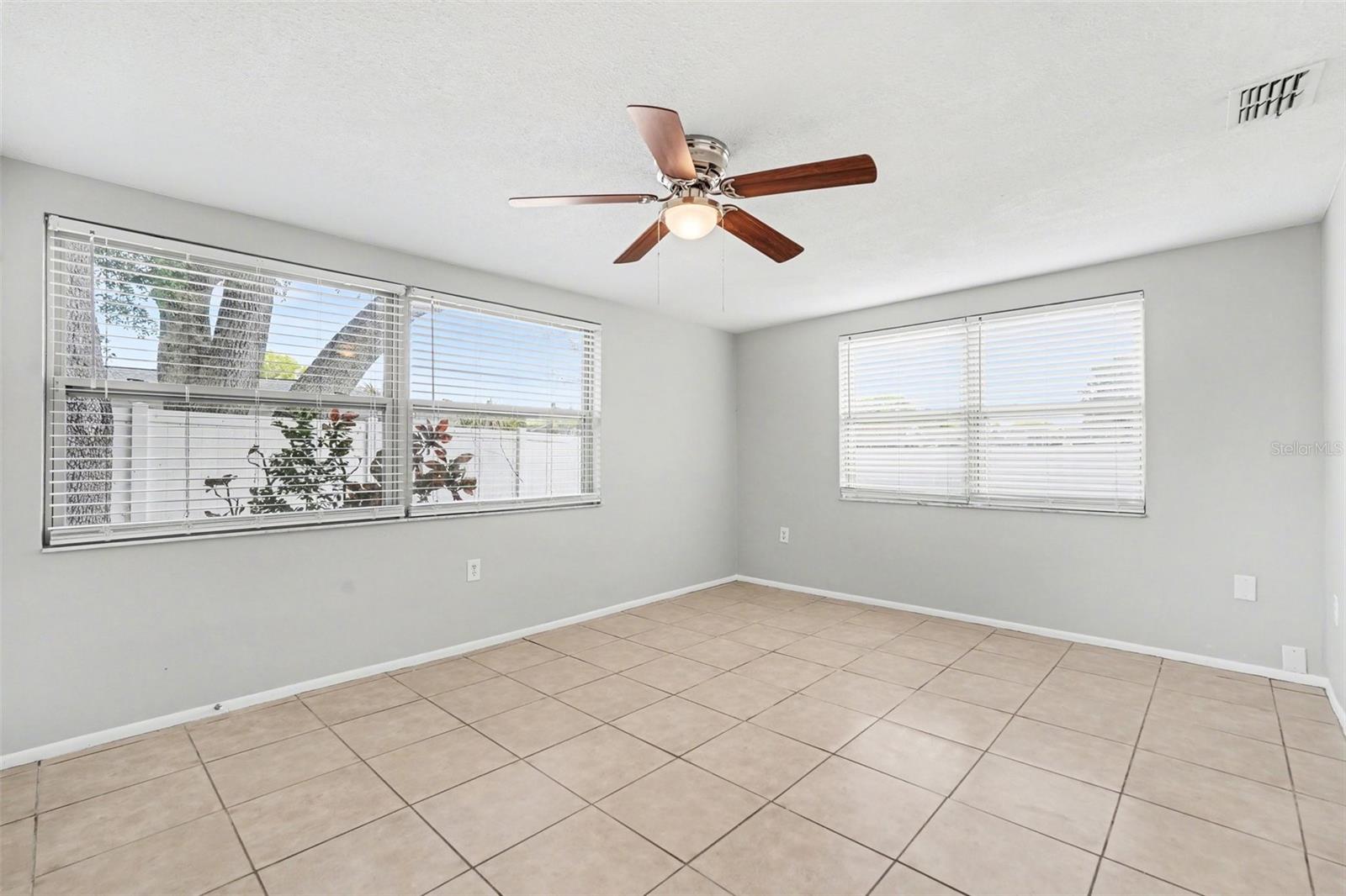 7255 FIRESIDE DR — photo 12