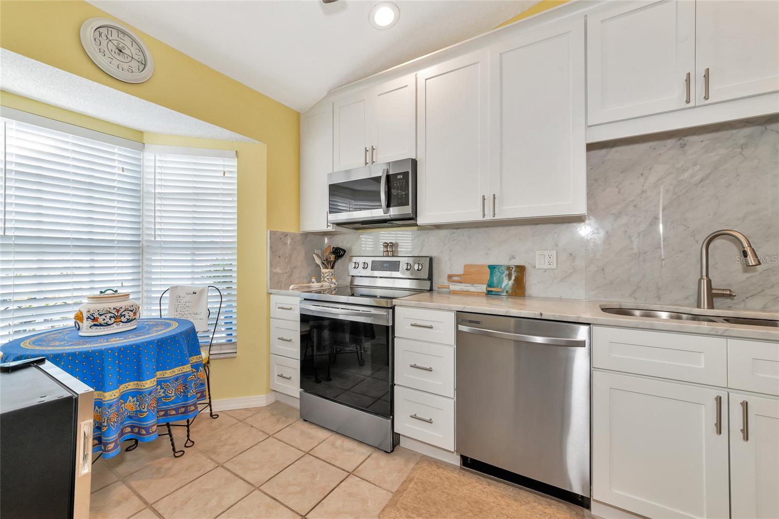 504 WOODSTORK CIR — photo 5