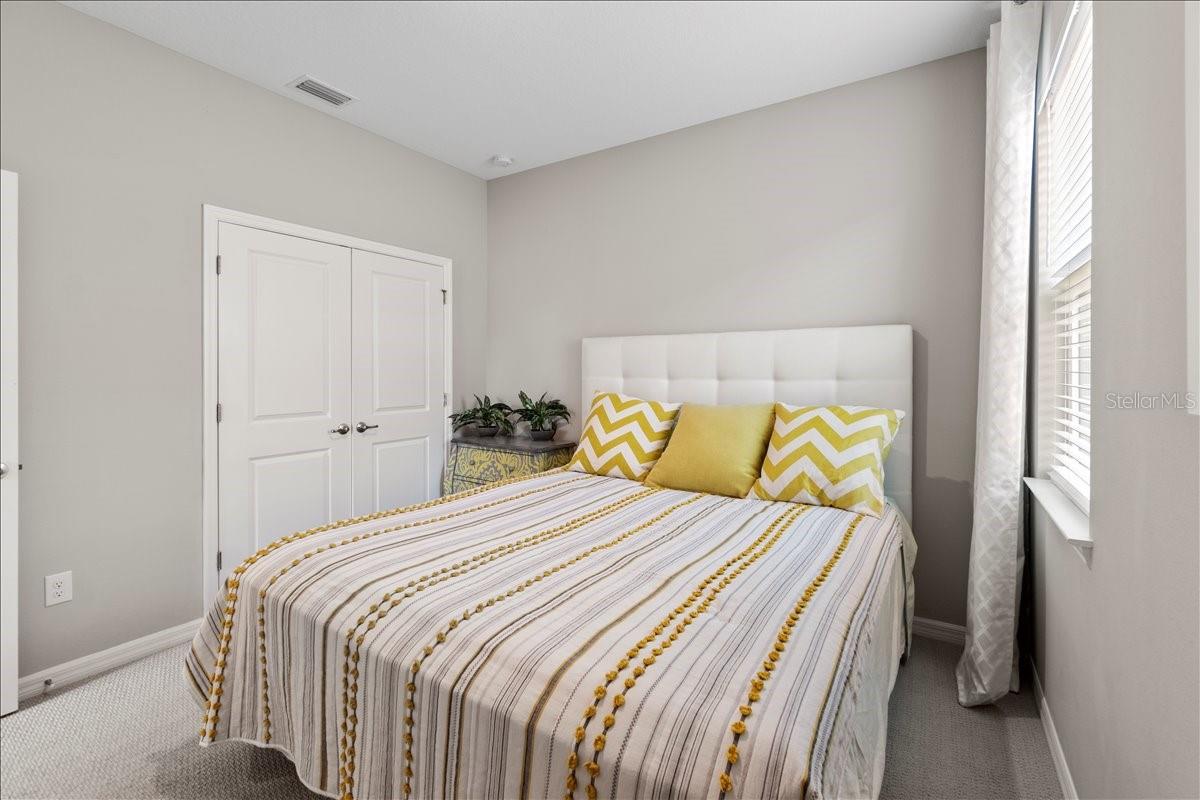 188 DAYLILY BLVD — photo 26