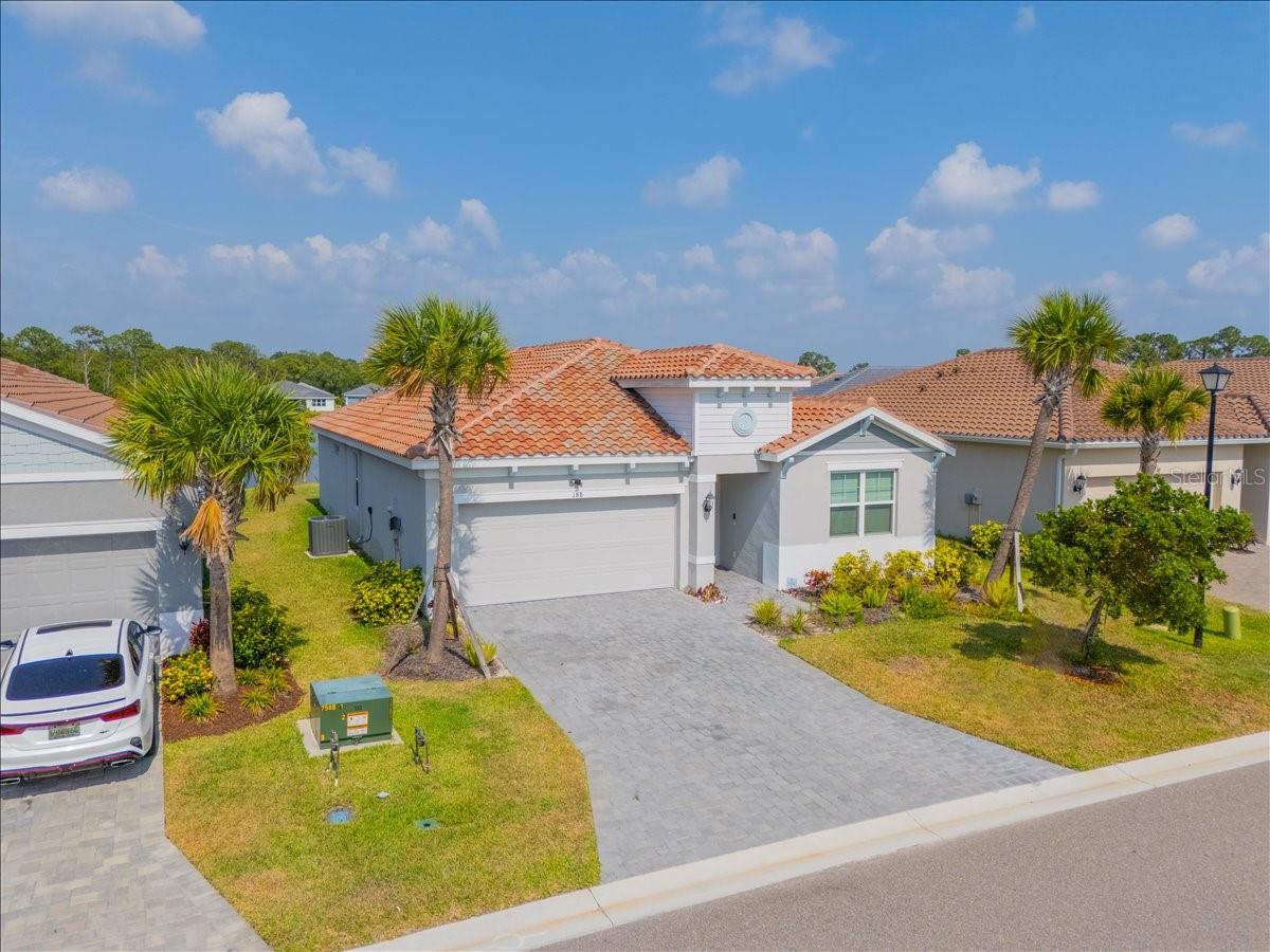 188 DAYLILY BLVD — photo 32