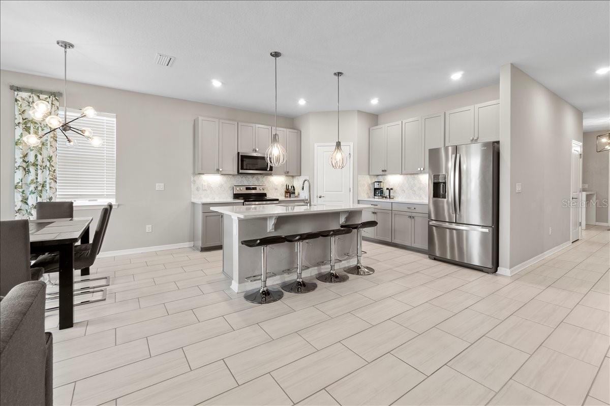188 DAYLILY BLVD — photo 12