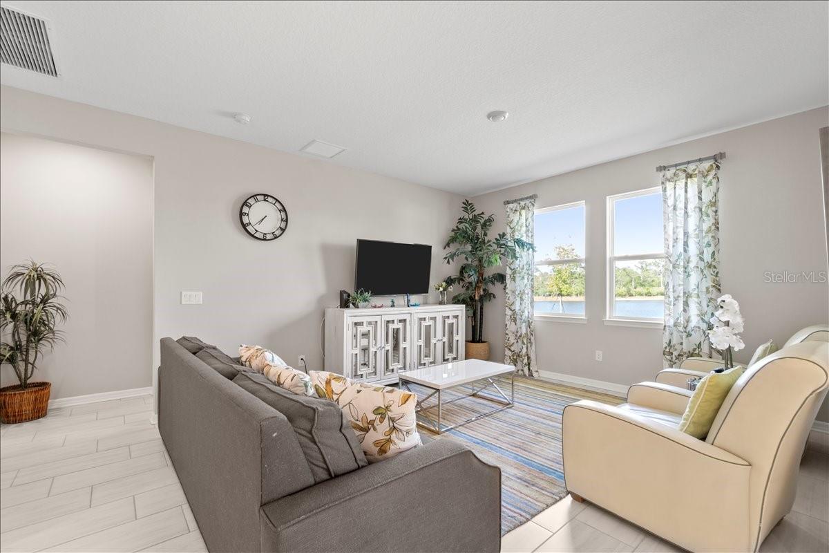 188 DAYLILY BLVD — photo 23