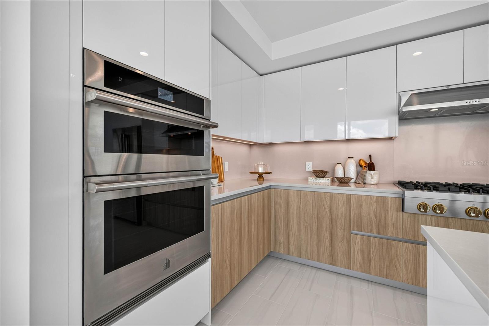 400 CENTRAL AVE #3401 — photo 21