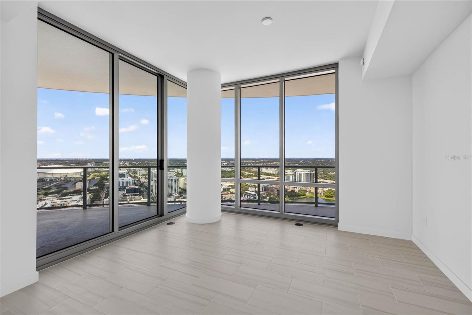 400 CENTRAL AVE #3401 — photo 34