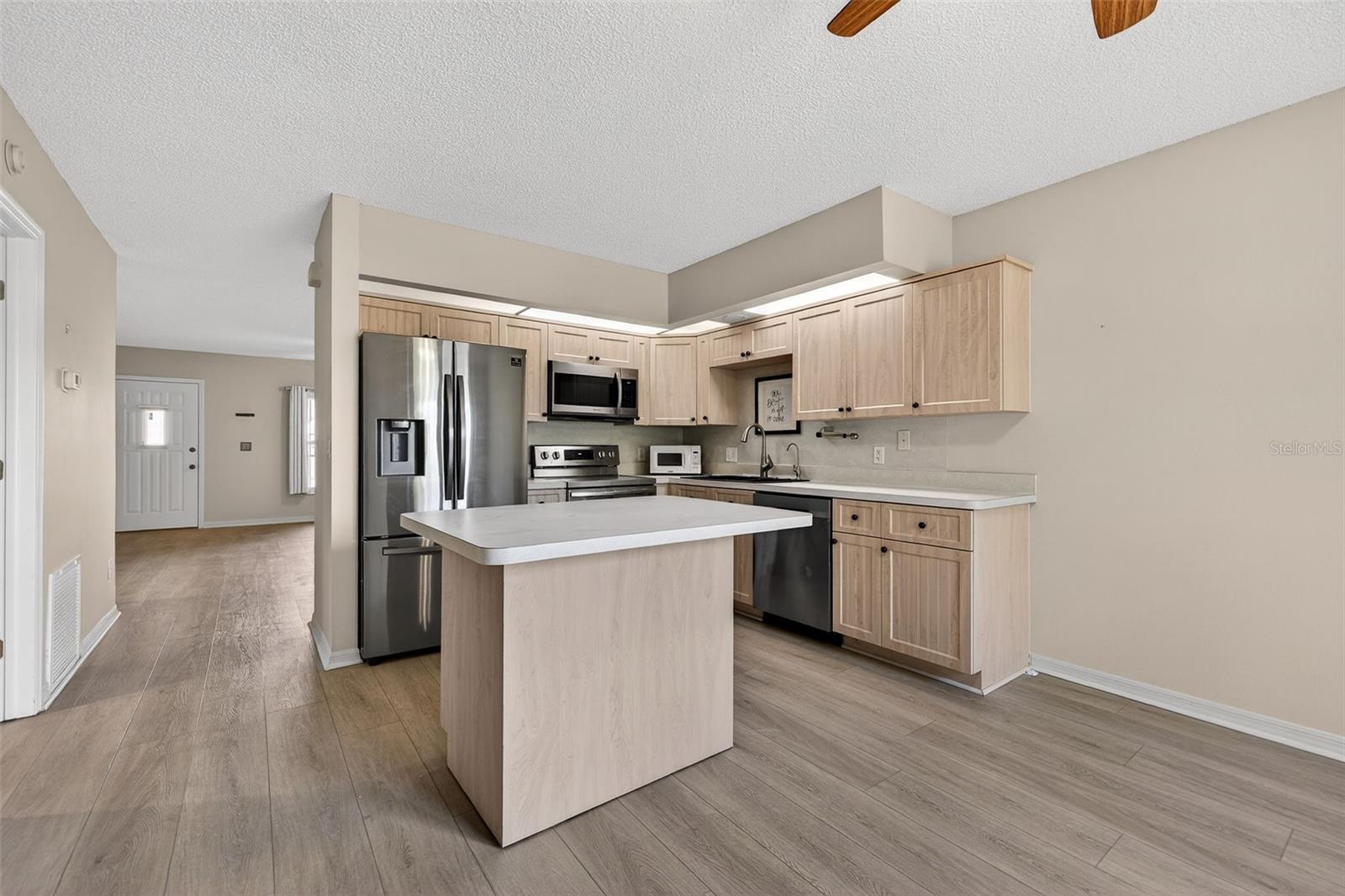 2231 UTOPIAN DR E #219 — photo 11