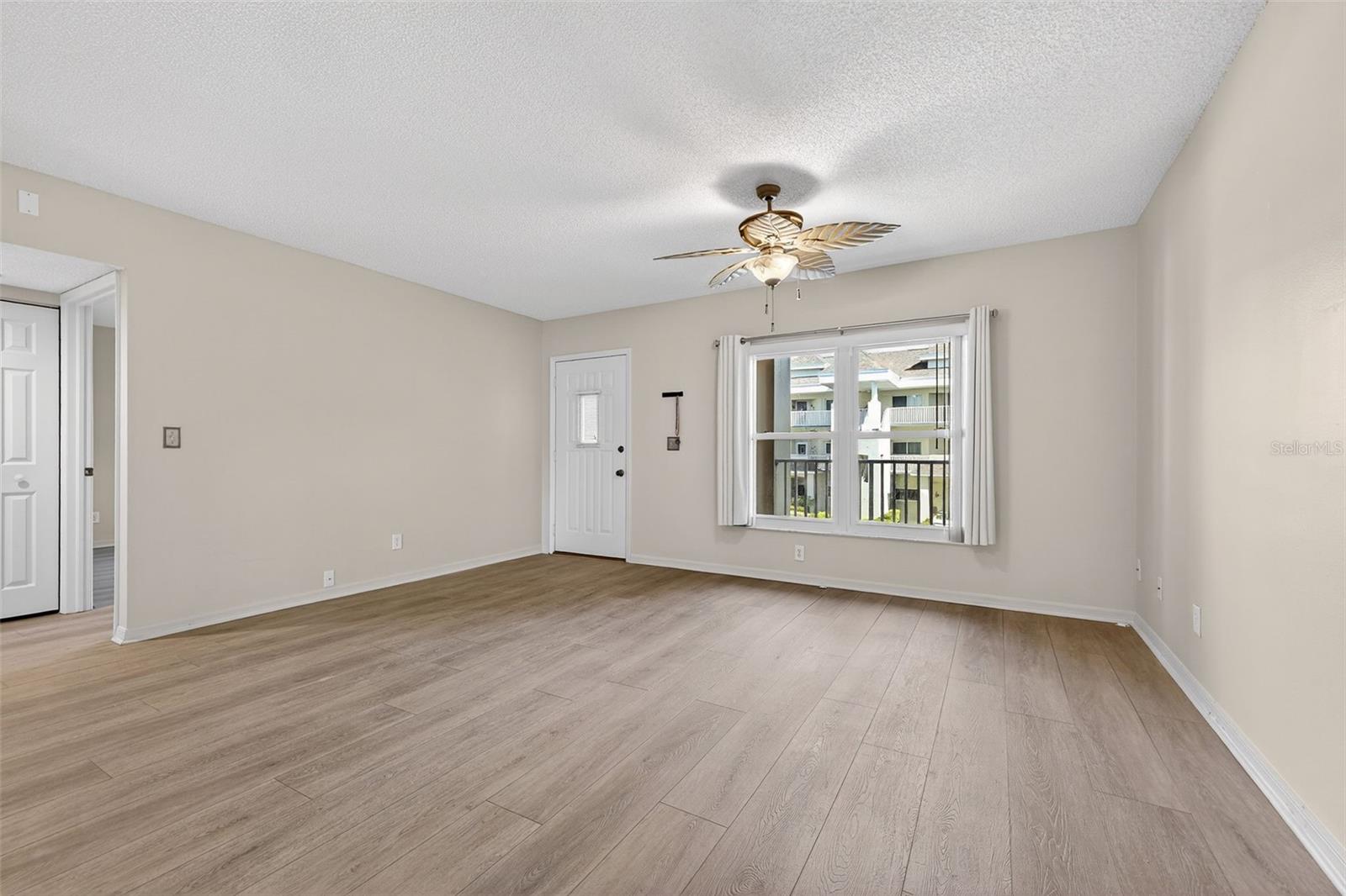 2231 UTOPIAN DR E #219 — photo 5