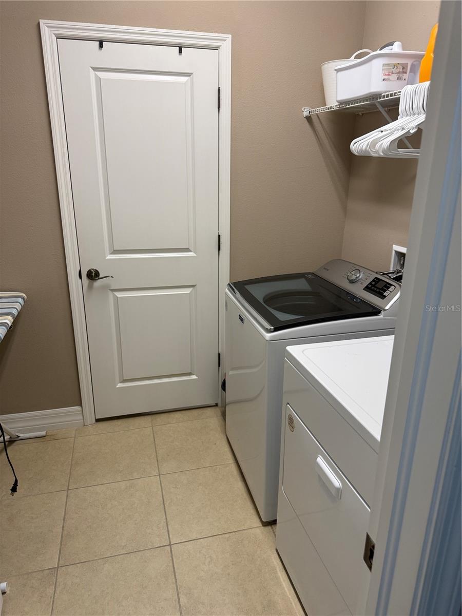 4432 VERMILLION SKY DR — photo 31