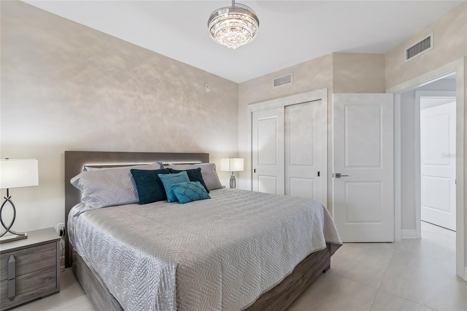 5823 BOWEN DANIEL DR #1103 — photo 29