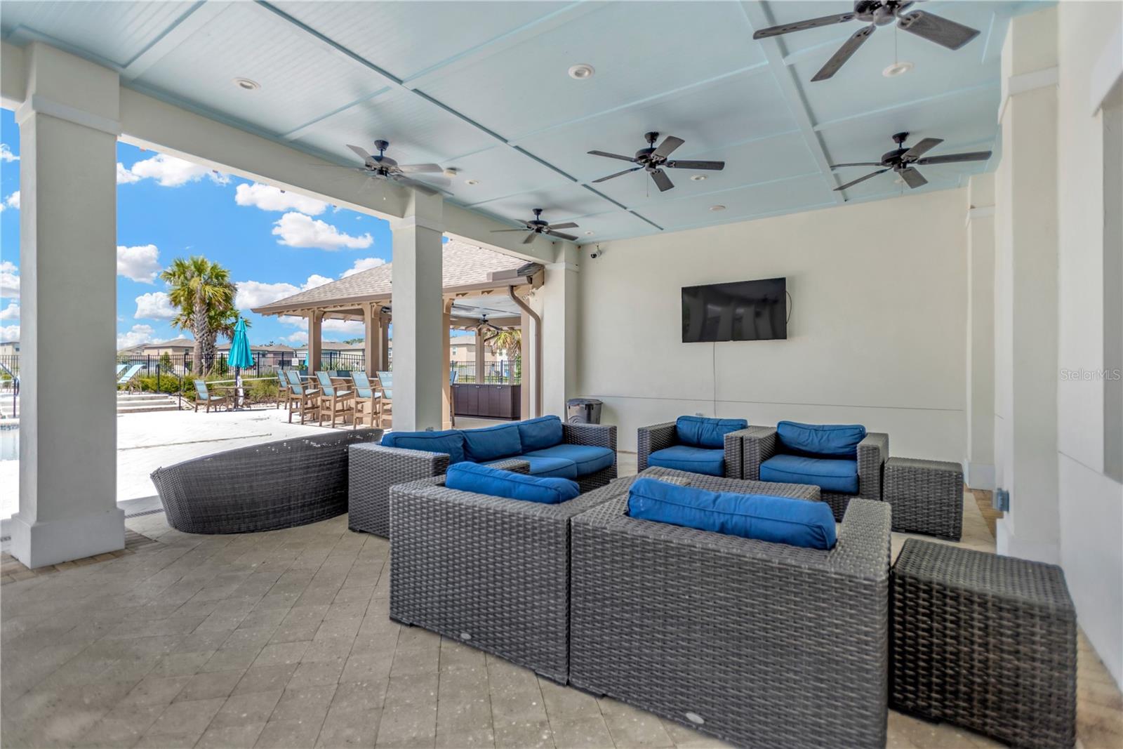 5441 RAINWOOD MEADOWS DR — photo 42