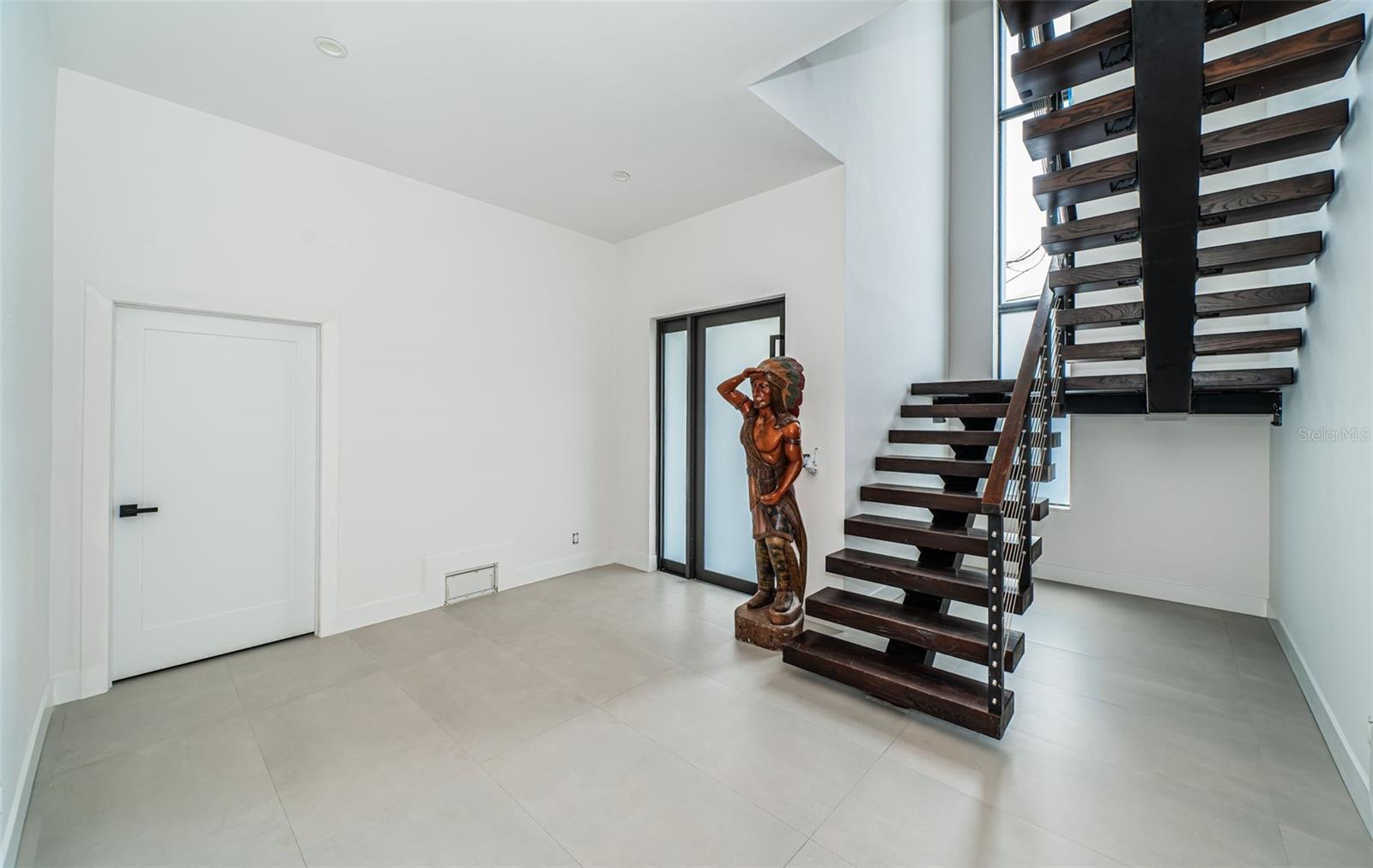 14077 N BAYSHORE DR — photo 3