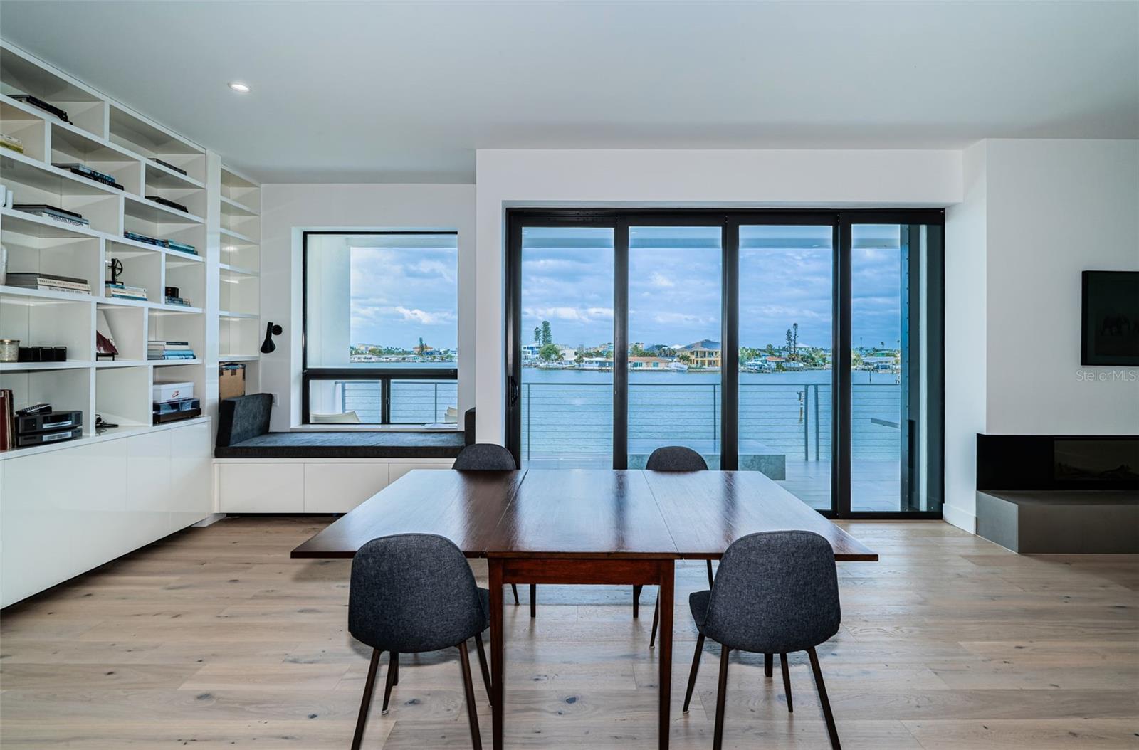 14077 N BAYSHORE DR — photo 22