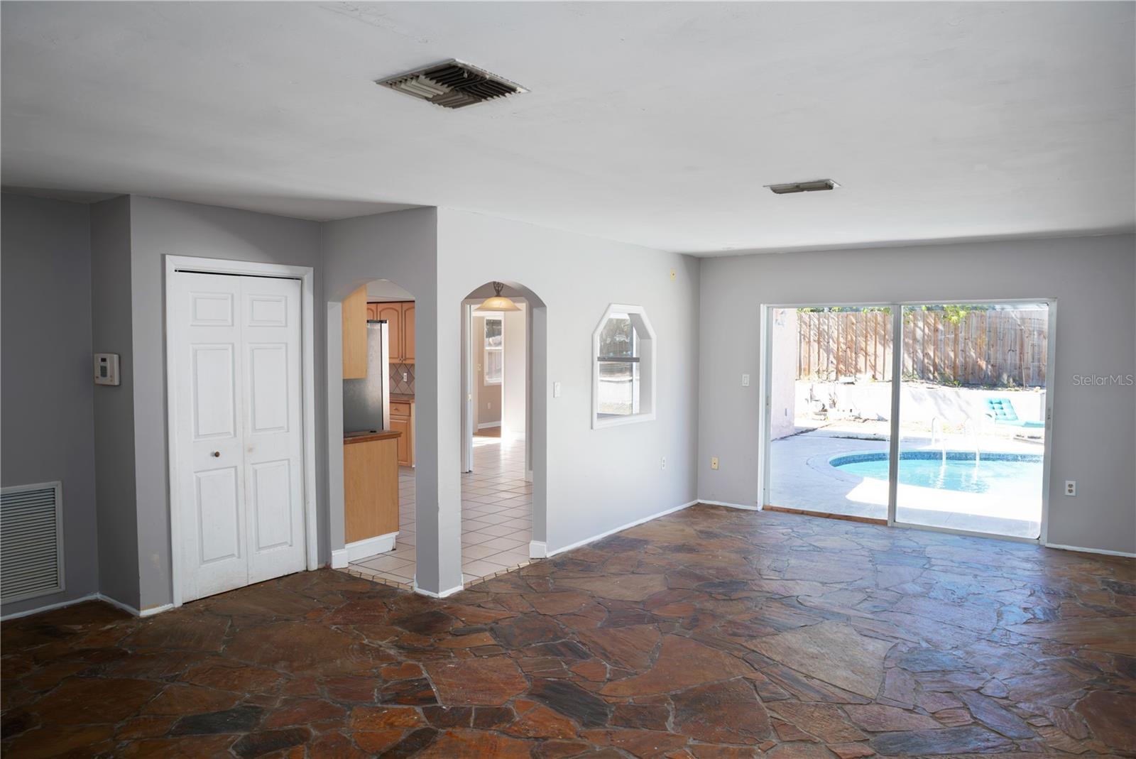 9939 WOODRIDGE CT — photo 7