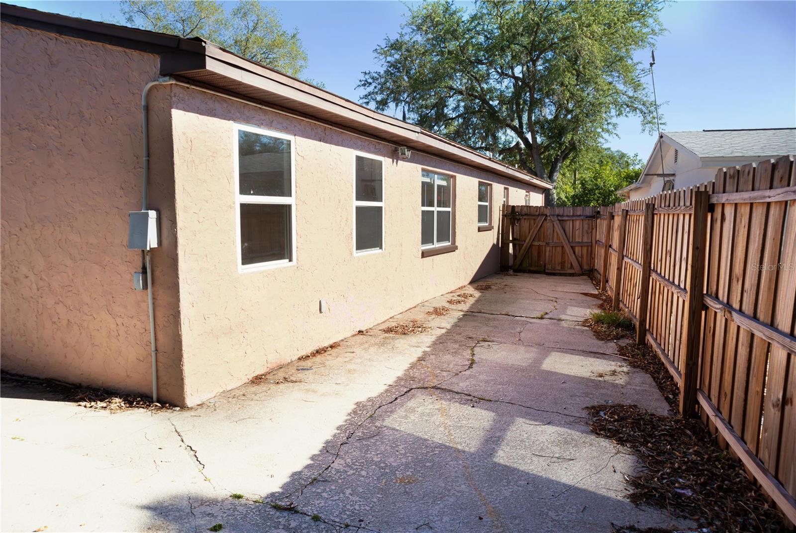9939 WOODRIDGE CT — photo 41